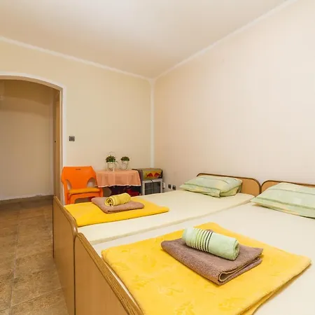 Vera 3* Budva
